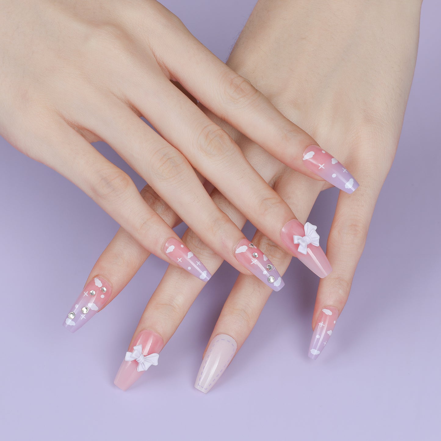 Rhinestone Decor Cloud Pattern Press On Nails Manicure Set, 30pcs Handmade Square Fake Nails for Women DIY Nail Art