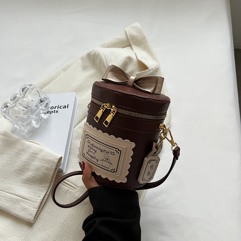 Super Pretty Bucket Bag