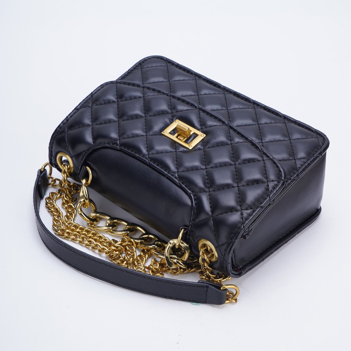 Women's Stylish Quilted Crossbody Bag