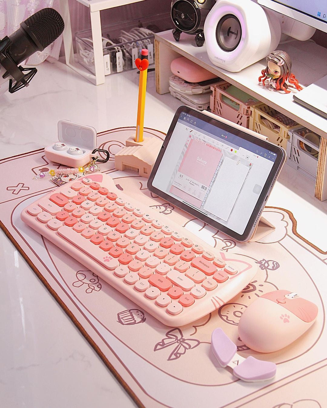 Kawaii Cat Wireless Keyboard & Mouse Set