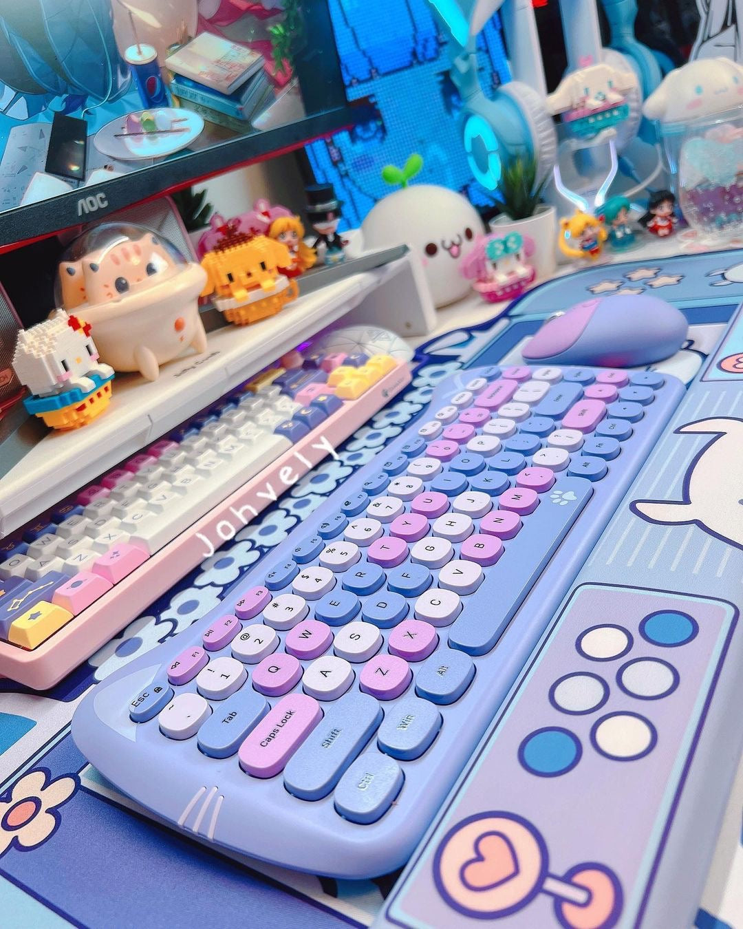 Kawaii Cat Wireless Keyboard & Mouse Set